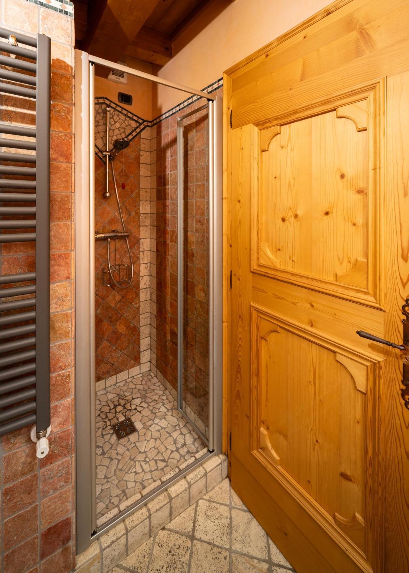 Casa Monica Ledro Attico Lägenhet Mezzolago Exteriör bild